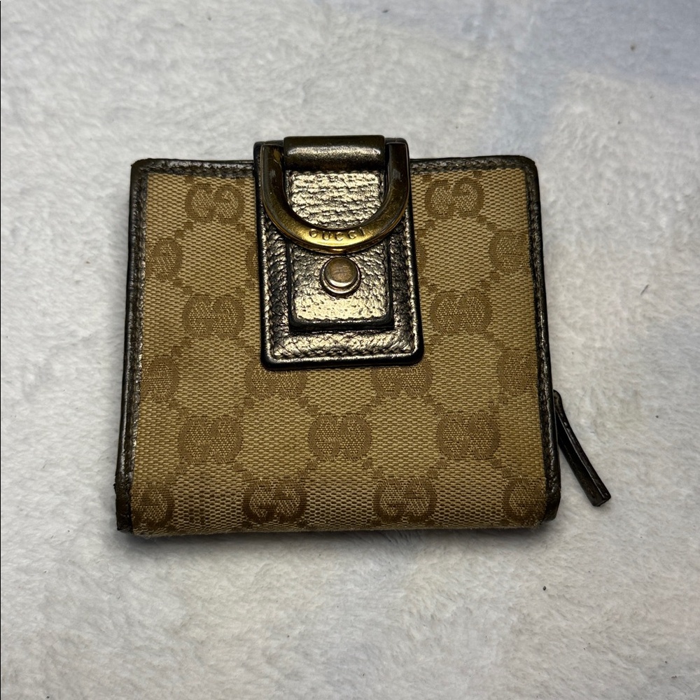Gucci Abbey Line D-Ring Wallet GG Metallic with Coin Pocket Authentic Vintage